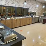 Hotel Madi