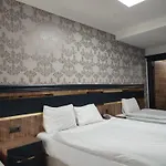 Madi Hotel 3*