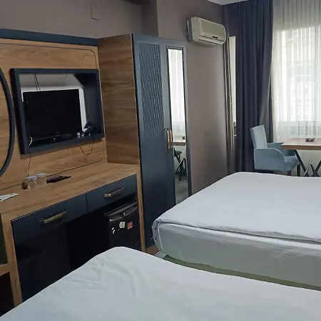 Madi Hotel 3*