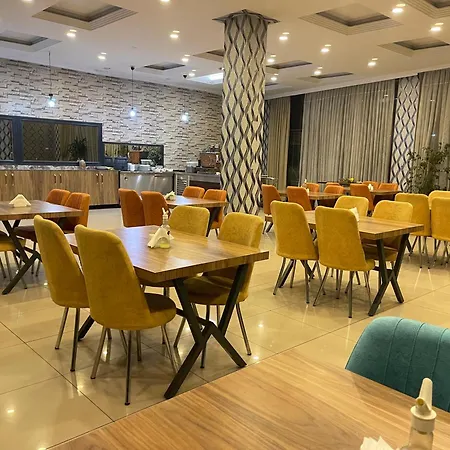 Hotel Madi 3*